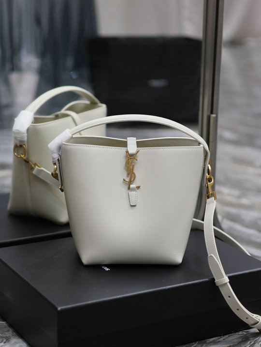 2023 Saint Laurent Le 37 Small Bucket Bag in Blanc Vintage Leather
