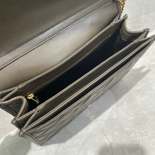 2019 Saint Laurent BECKY Small CHAIN bag in concrete quilted lambskin ...